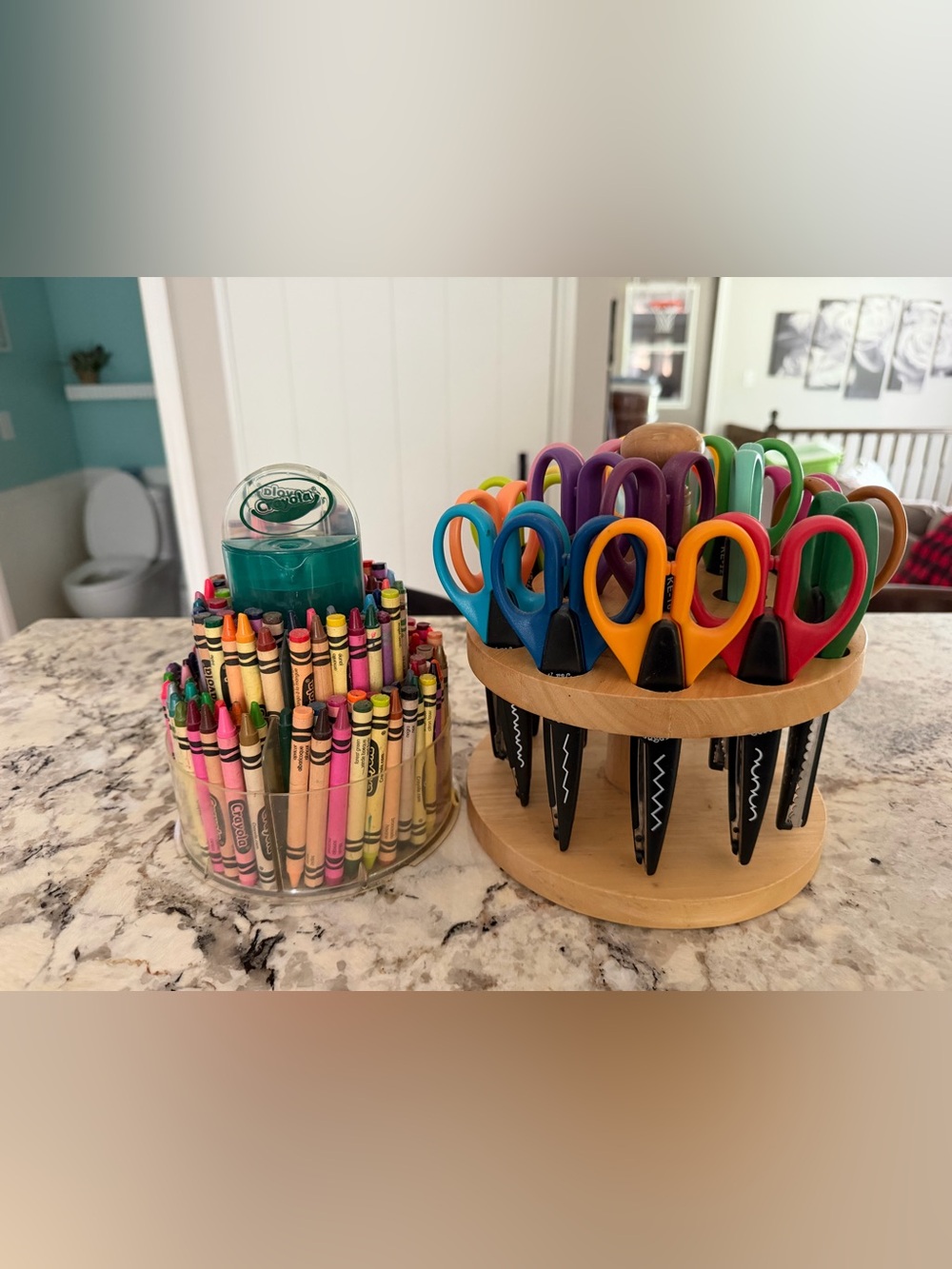 Crayola Colorful Scissor and Crayon Carousel Organizer